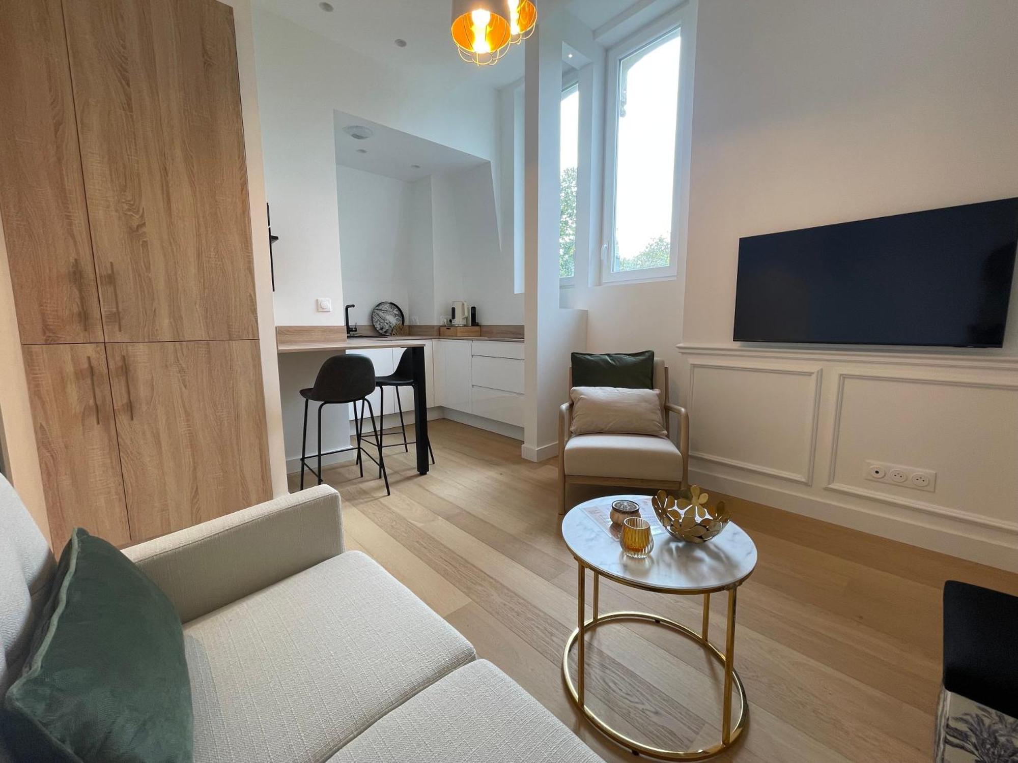 Appartements De Charme Du General Leclerc - Place D'Erlon - Hypercentre - Gare - Reims Exteriör bild