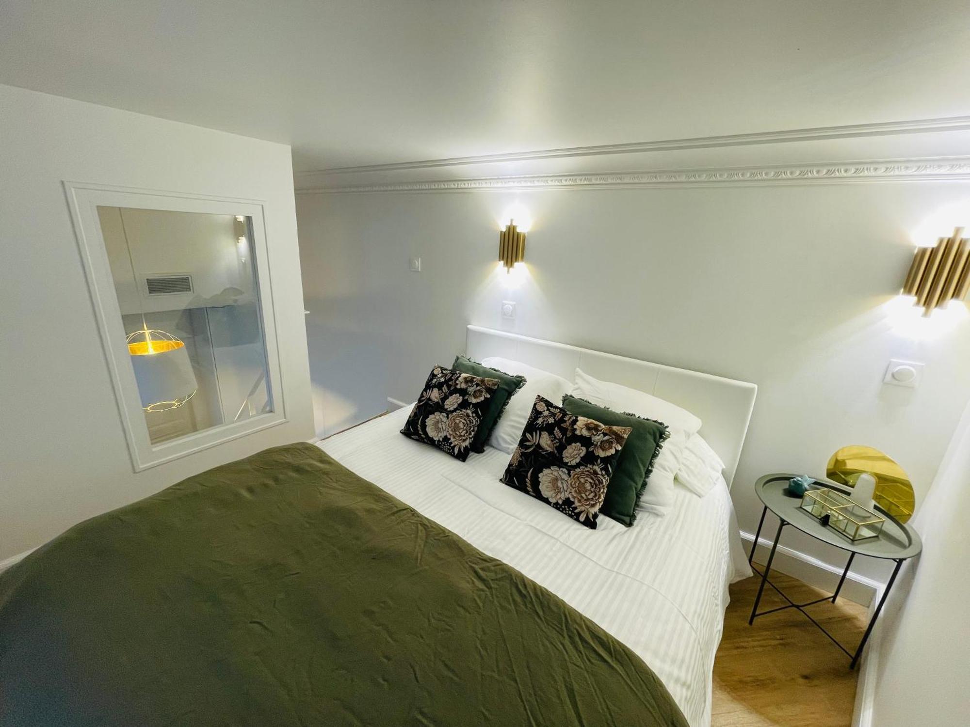 Appartements De Charme Du General Leclerc - Place D'Erlon - Hypercentre - Gare - Reims Exteriör bild