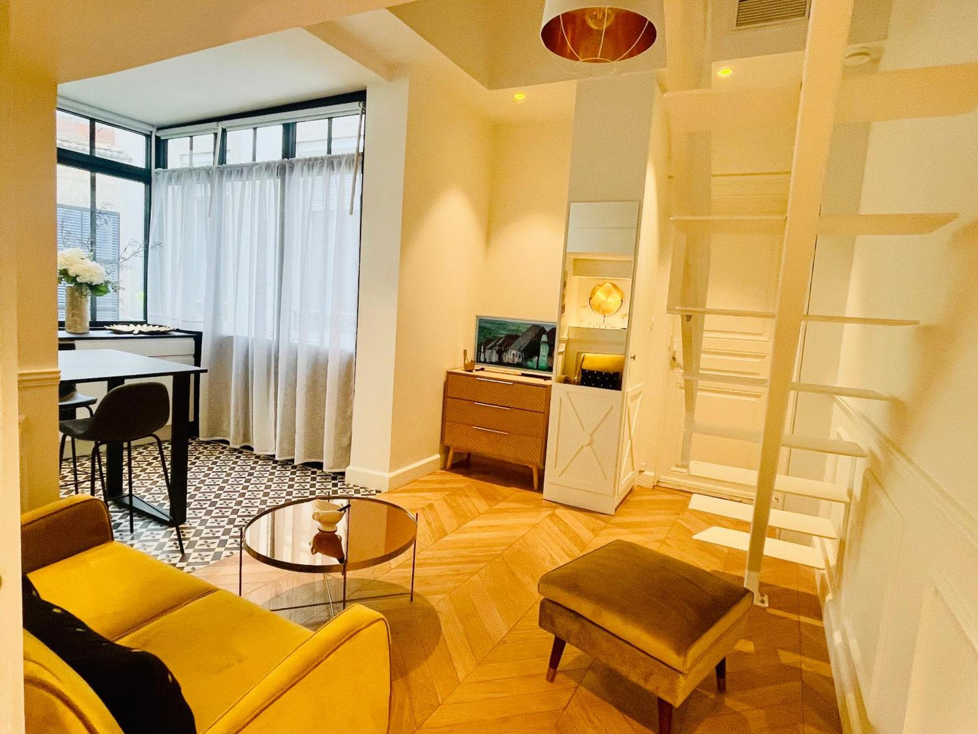 Appartements De Charme Du General Leclerc - Place D'Erlon - Hypercentre - Gare - Reims Exteriör bild